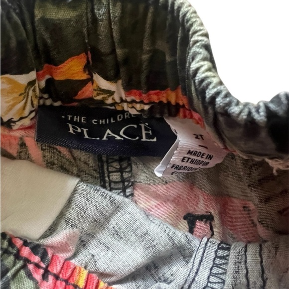Children’s Place Boys Tropical Pull on Jogger Shorts | 2T - Picture 3 of 4